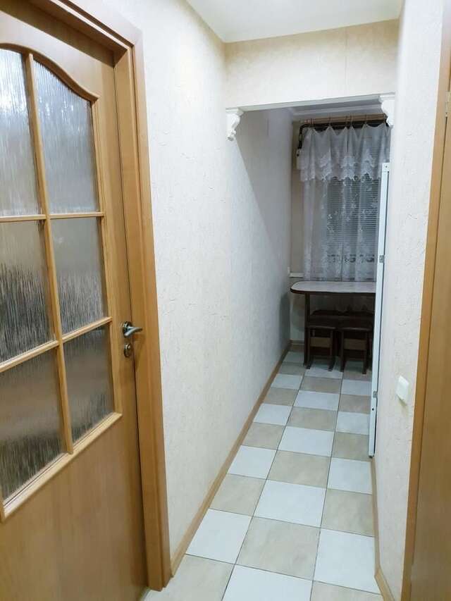 Апартаменты Apartament on Stepana Bandery, 18 Луцк-13